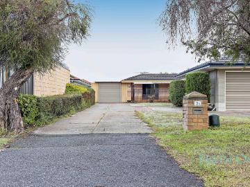3B Grant Place, BENTLEY