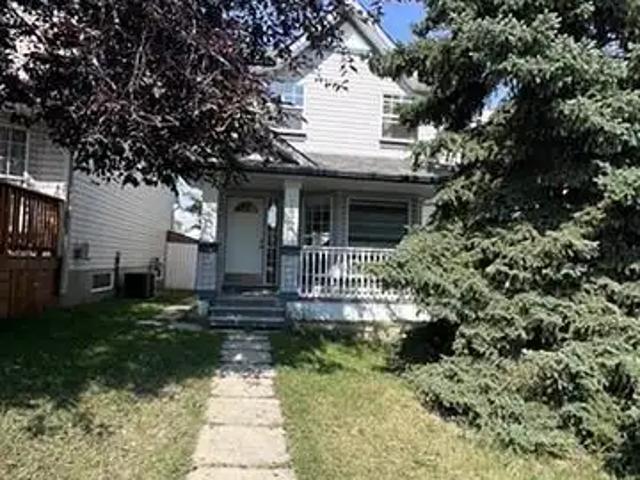 3bdr 2.5 bath 2 Story Home in Bridlewood – Fresh Upgrades & Fantastic Location!