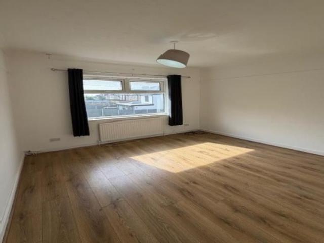 3beds Apartment