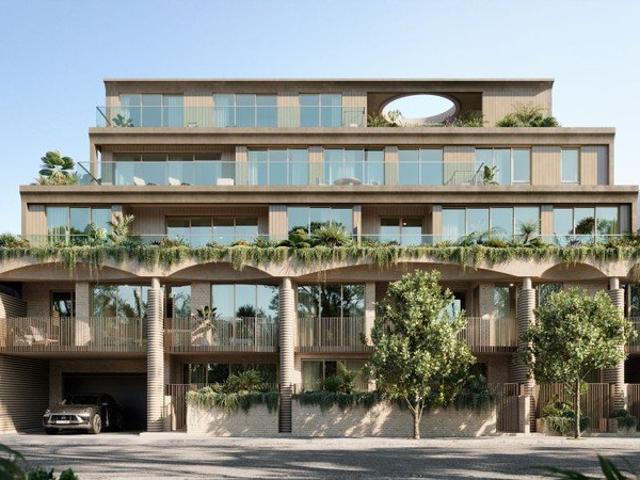 3bedroom Residence with Bar, Wine Fridge and Expansive Terrace