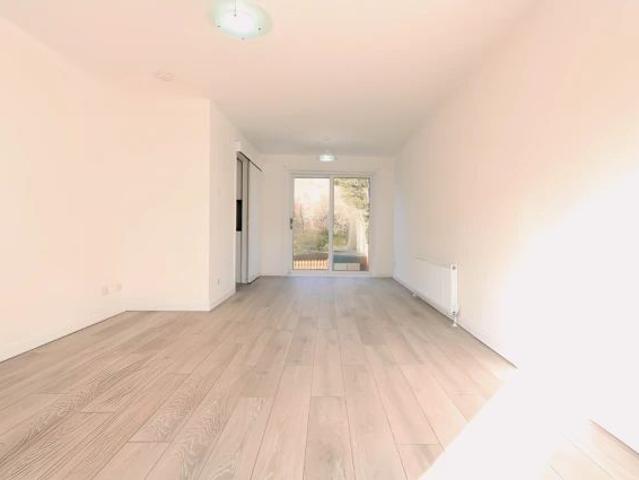 3Bedrooms, 1Bathrooms