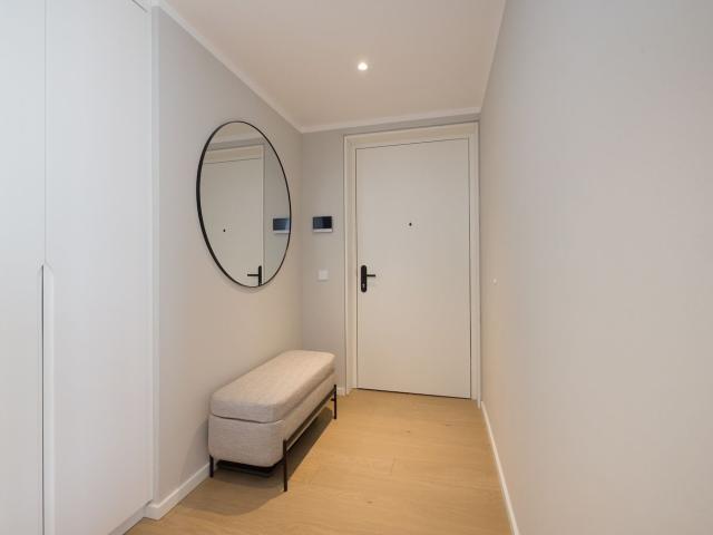 3BR Apt with 30m² Balcony & Skyline View DF 24.11