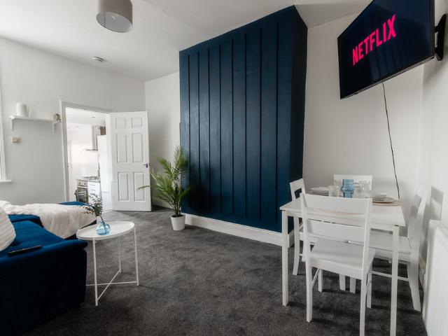3BR Apartment Great For Relocators & Contractors