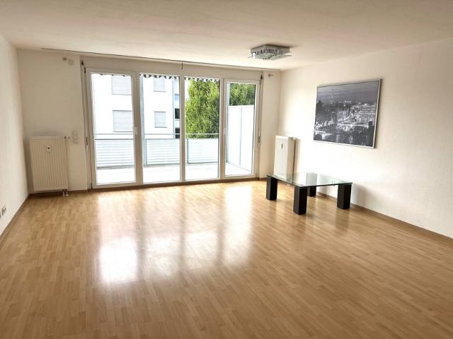 3BR petfriendly apartment Downtown Echterdingen