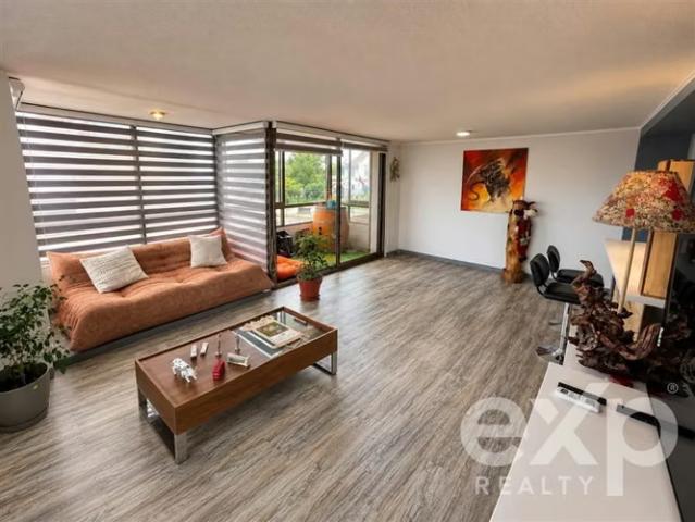3D 2B completamente remodelado 90 m Metro Villa Frei | 3 dormitorios por 5390.00 en Ñuñoa