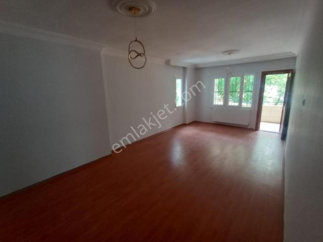 3ev Emlak'tan Huzurevler'i Mahallesinde 3+1 Satılık Daire