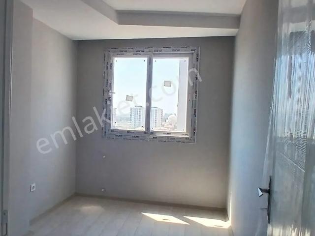 3ev Emlak'tan Yüzüncüyılda 3+1 Kiralık Temiz Daire