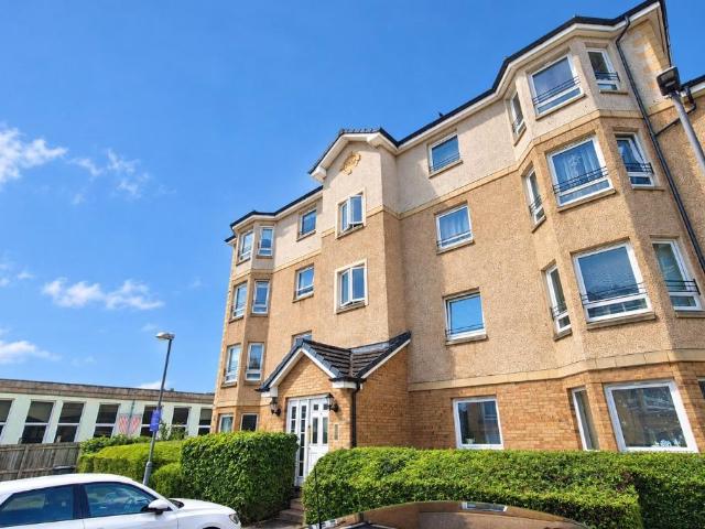 3f8 2 bed flat to rent £1,200 pcm £277 pw