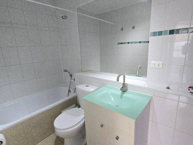 3Hab, 1Bañ, Juan de Barros 3885, Metro Gruta de Lourdes
