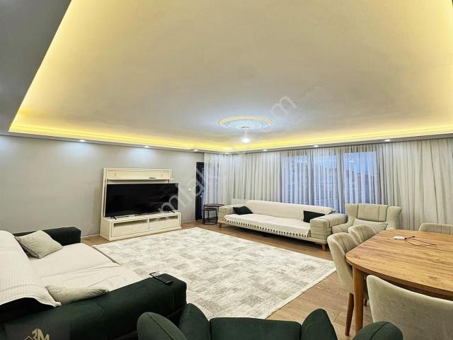3m'den Tek Tapu Çift Daire 220m² Ferah 5+1 Dubleks Daire!
