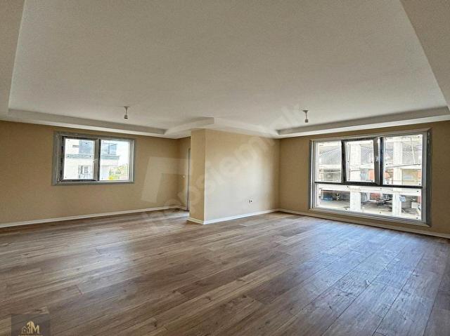 3M'DEN REYHANOĞLU VE SELÇUKHAN CADDEYE CEPHE 2+1 SATILIK DAİRE !