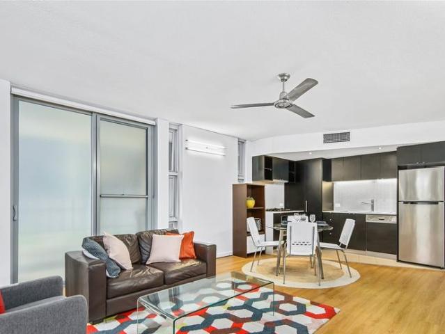 3mth only Large 1 bedroom furnished apartment