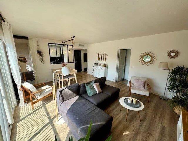 3P 62m² loué vide avec Parking et Cave