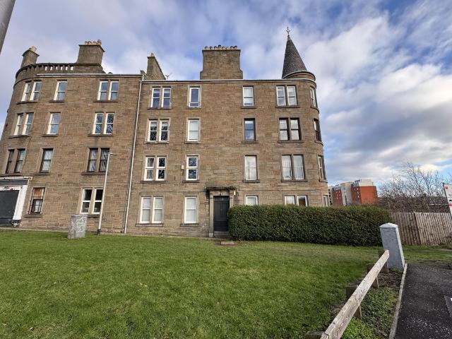 3/R, 60 Roseangle, Dundee DD1, 2 bed flat to rent, £950 pcm | PrimeLocation