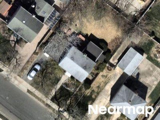 3rd St