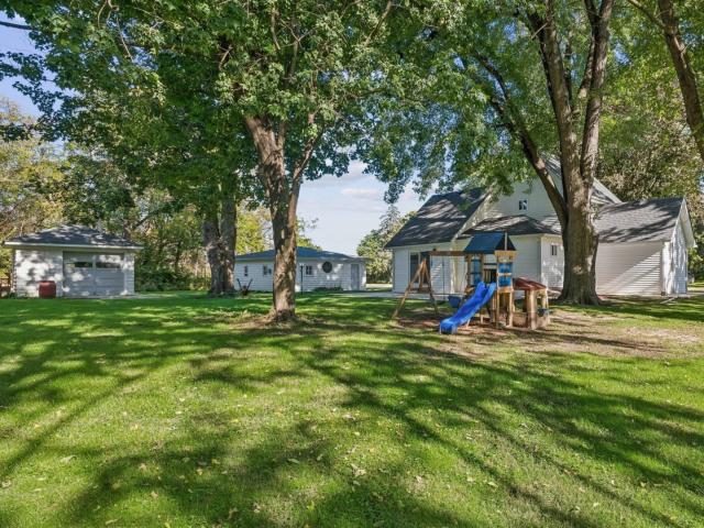 3S530 Finley Road