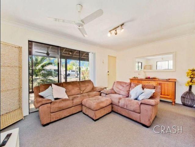 3x1 House in Duncraig with Backyard