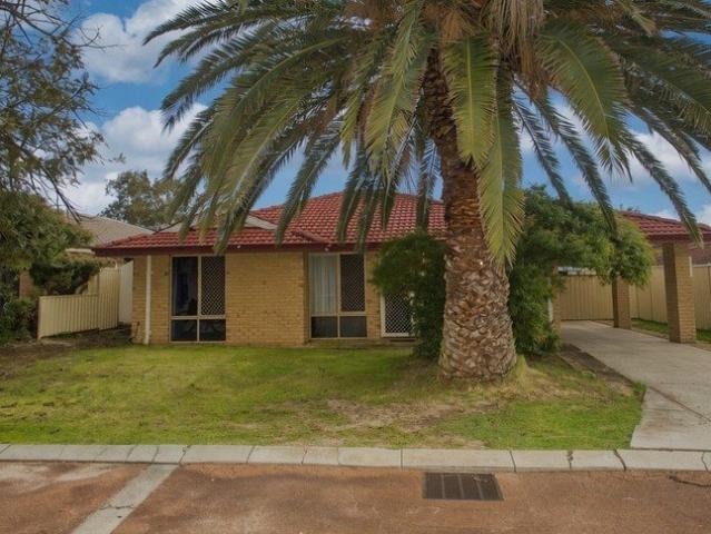 3x1 Home in a private Cul de Sac location
