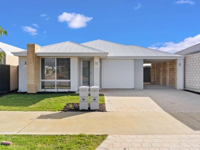 3x2x1 Home in Madora Bay