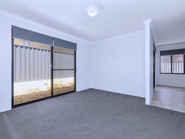 3x2 House in Byford with multiple living spaces