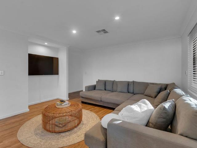 3x2 Home in Baldivis
