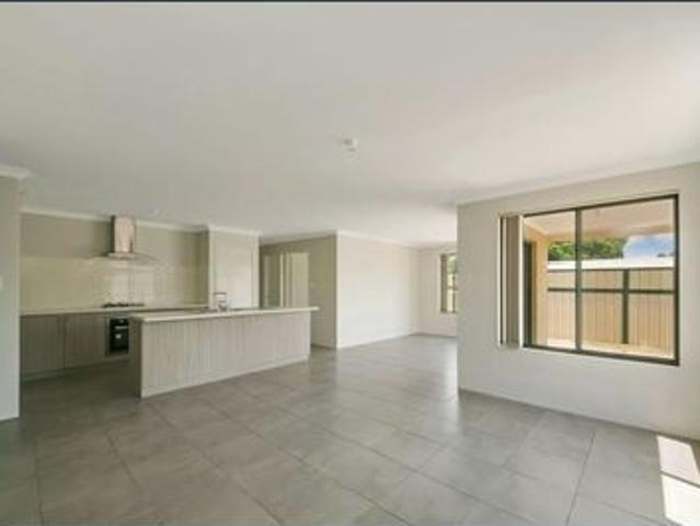 3X2 SPACIOUS FAMILY HOME