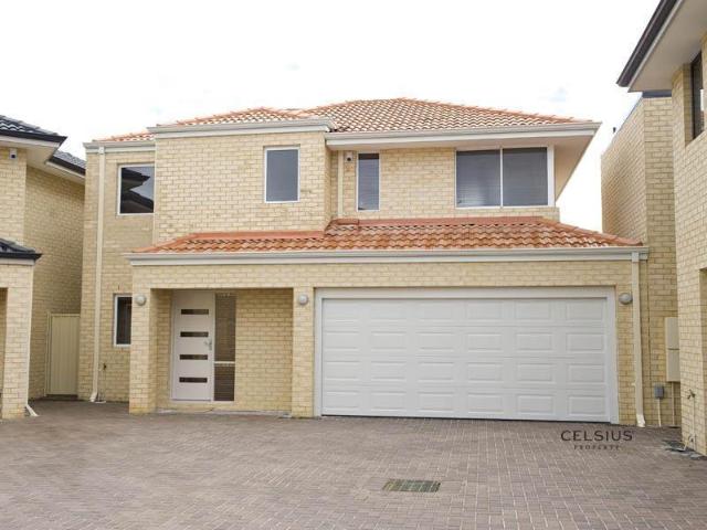3x2 Townhouse in Fantastic Location!