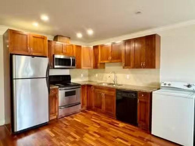 3Xx8 44 Avenue W, Vancouver, BC, V6N 3K6 house for lease Li.
