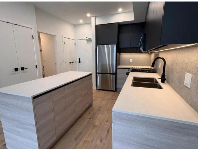 3xx 9688 UNIVERSITY CRESCENT — 1 Bedroom