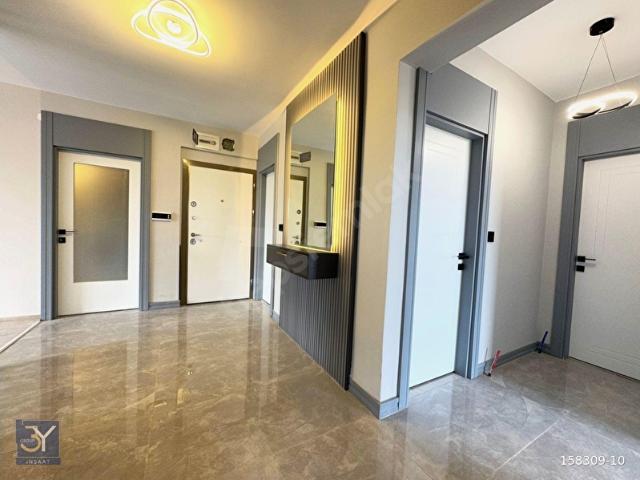 3Y NATURADA 2. KATTA EBEBEYİN BANYOLU ALTIN KÖY MANZARALI FIRSAT DAİRE