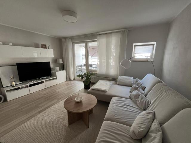 3Zi ETW mit Terrasse, Loggia & Tiefgaragenstellplatz direkt am Ma