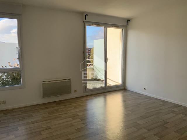 T3 64 m2 avec cave et parking quartier Buisson