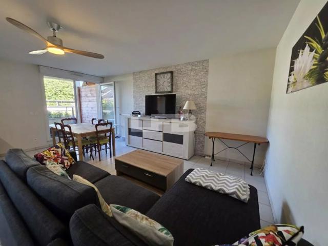 T3 65.7 m² /cave/cellier /garage / place de parking