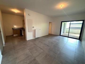 T3 65m2 belles prestations avec terrasse et 2 parkings