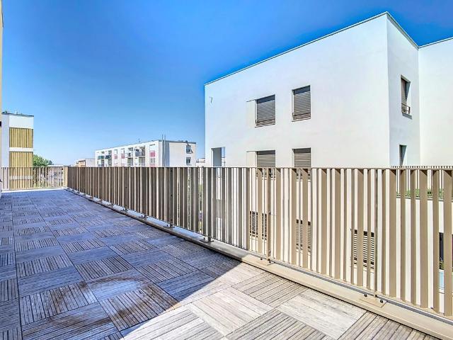 T3 – 66.20 m² – TERRASSE – GARAGE – 69800 – SAINT PRIEST