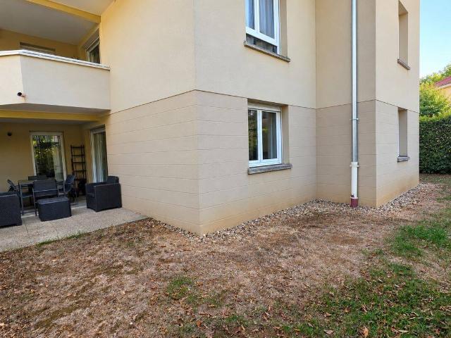 T3 66M² TERRASSE STATIONNEMENT ET JARDIN METZ QUEULEU