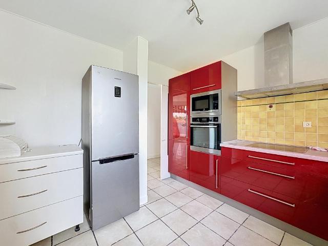 T3 – 74 m² – TERRASSE – PARKING – 69160 – TASSIN