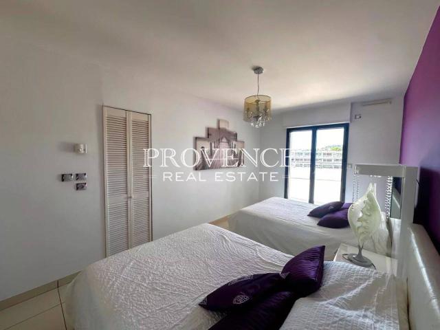 T3 80M² + TERRASSE 87M²