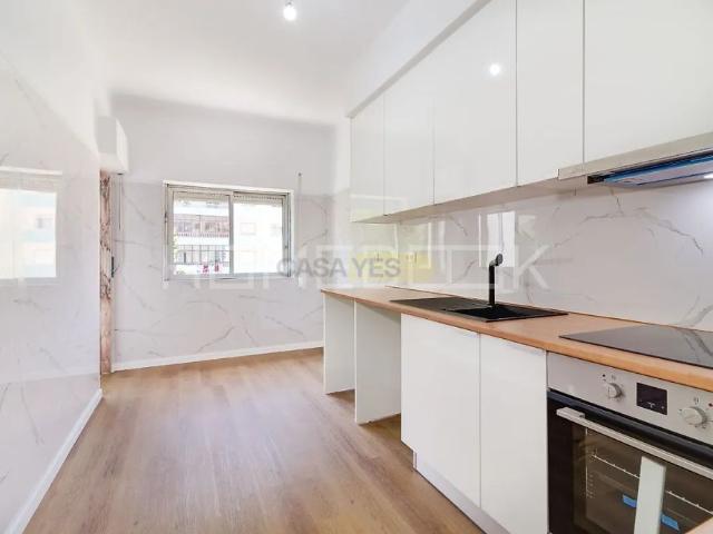 T3 Totalmente Remodelado 102m2 Av. Afonso Costa, Paivas, Amora
