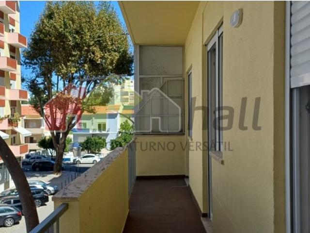 T3 Totalmente Remodelado a Estrear em Montalvão, Setúbal