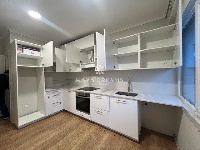 T3 Totalmente Remodelado localizado na Baixa da Banheira, no concelho da Moita