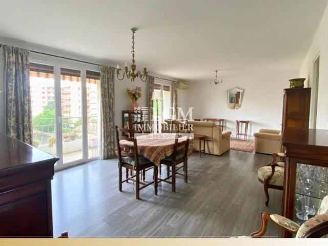 T3 traversant avec balcon filant et vue dégagée – Dpe C Mo. 67m² Montpellier