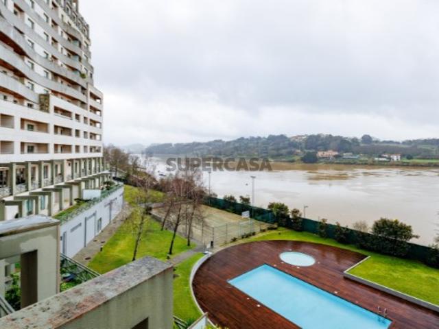 T3 à Marina do Freixo, Gondomar, Porto