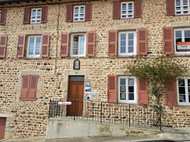 T3 à Saint Georges En Couzan à louer Locagestion, expert en gestion locative