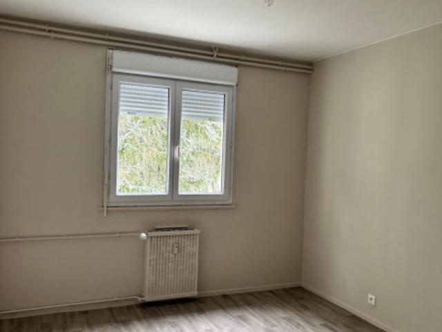 T3 à Saint Valerien à louer Locagestion, expert en gestion locative