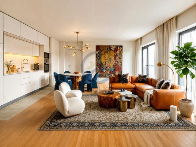 T3 Apartamento Duplex | Último Piso | Junto ao Estádio do Dragão | Terraço com 104.56m²
