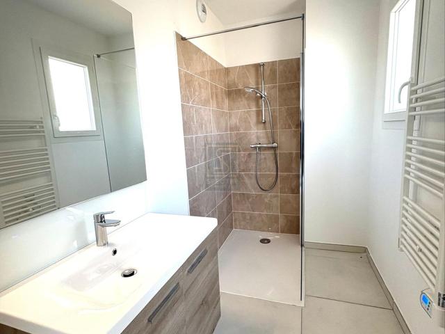 T3 avec bureau et avec jardin 83m² Saint Raphaël