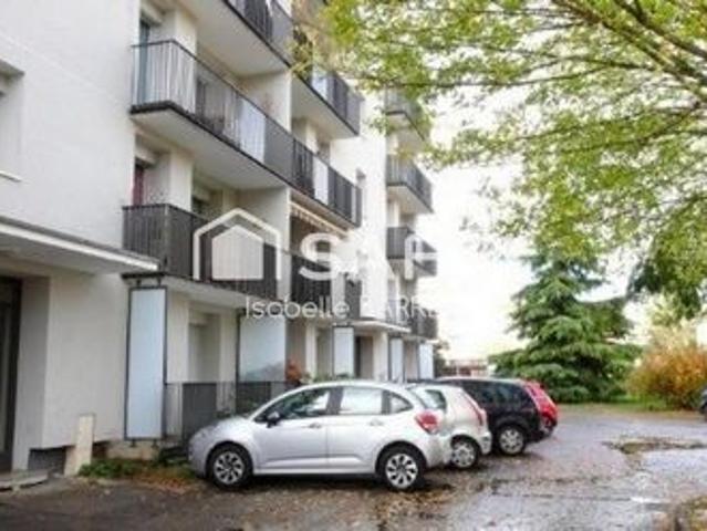 T3 avec balcon et cave dans résidence rénovée et sécurisée