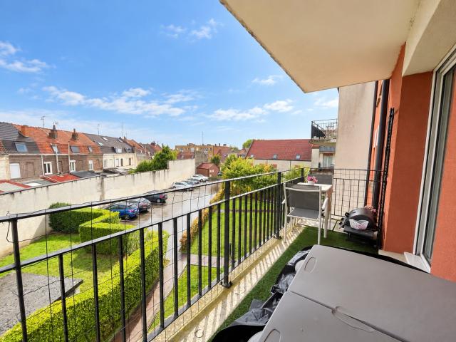 T3 avec balcon et Parking à La Madeleine