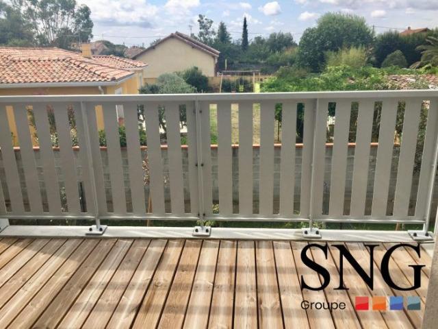 T3 AVEC BALCON ET PARKING